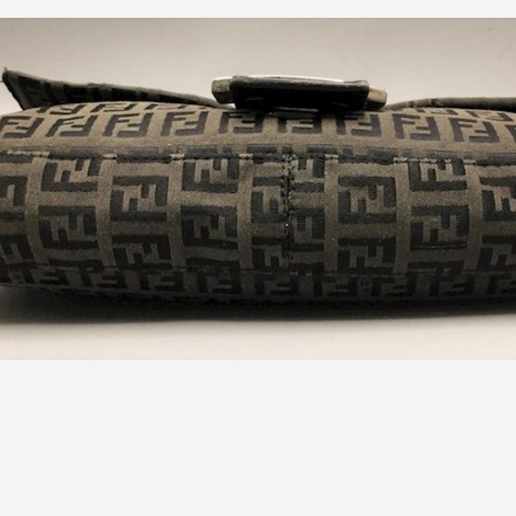 Authentic Fendi Side bag - Picture 6 of 13